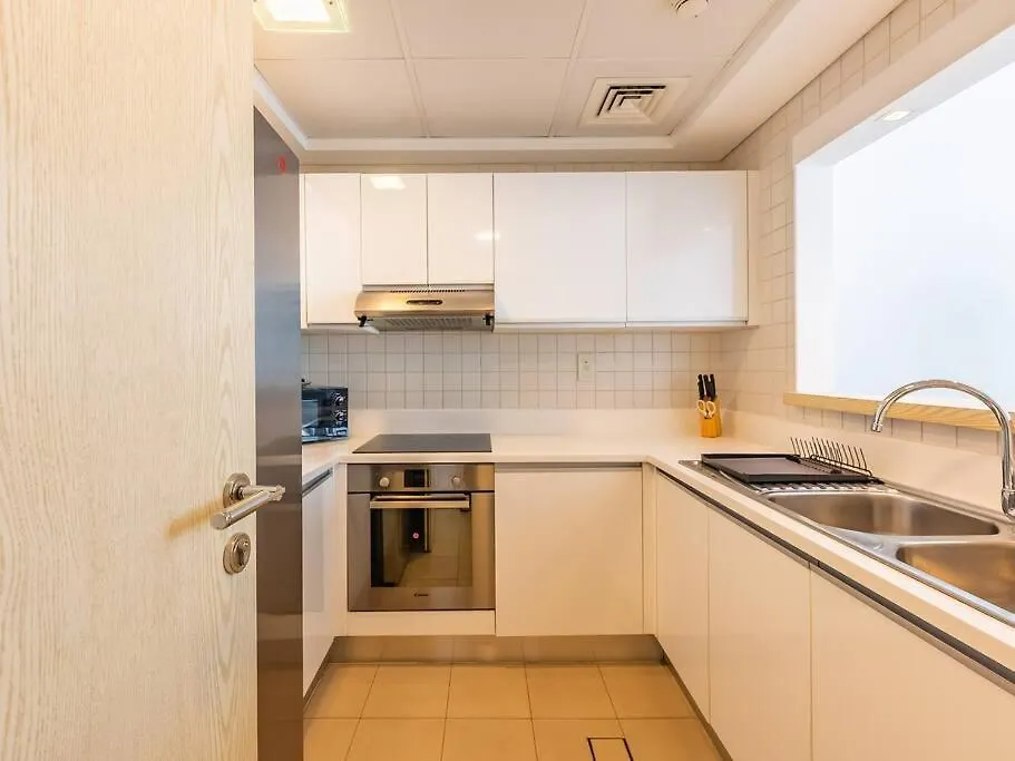 Seaside Elegance-1Br-Al Bateen-Private Beach Access Дубай 0*,  ОАЭ
