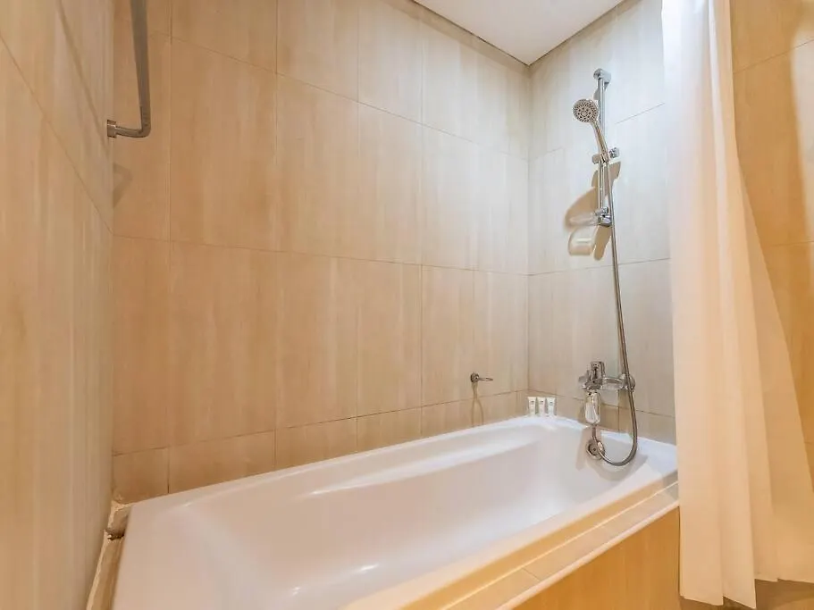 Seaside Elegance-1Br-Al Bateen-Private Beach Access Дубай